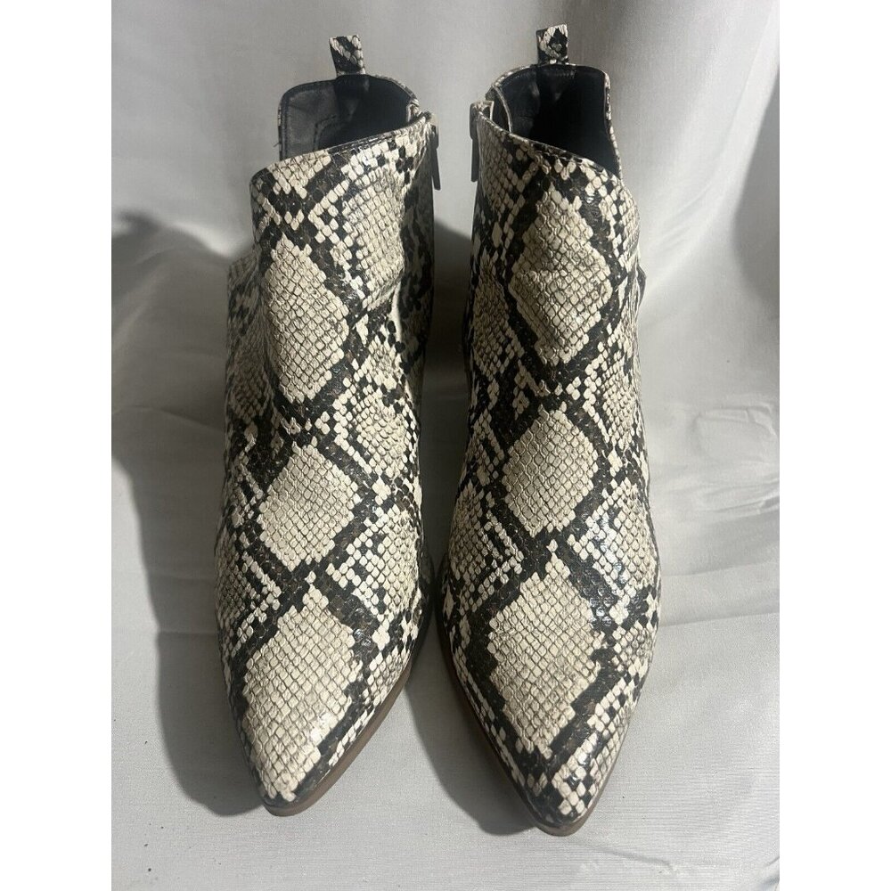 Qupid Booties Faux Snake Skin Pointy Ankle Stacked Heeled Cowboy Boots Indie 8.5